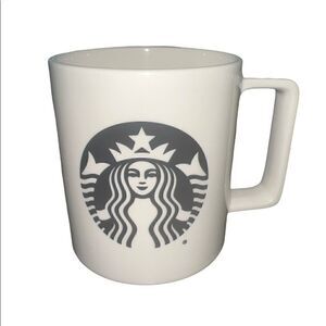 Starbucks 2015 Ivory with Starbucks Logo Made in USA 14 Ounces Coffee Mug